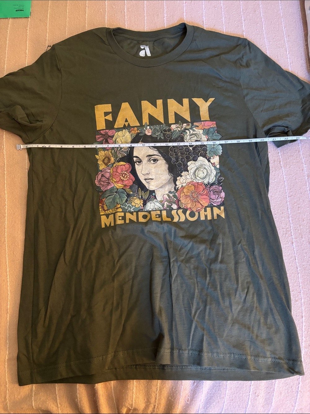 FANNY Mendelssohn Floral Graphic Short Sleeve Tee - Olive